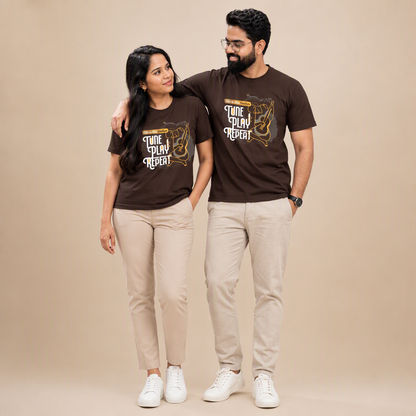 Tune, play & repeat T Shirt